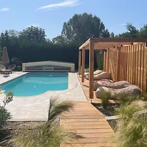 Sous Les Etoiles En Provence, Les Bambous Hébergement de vacances